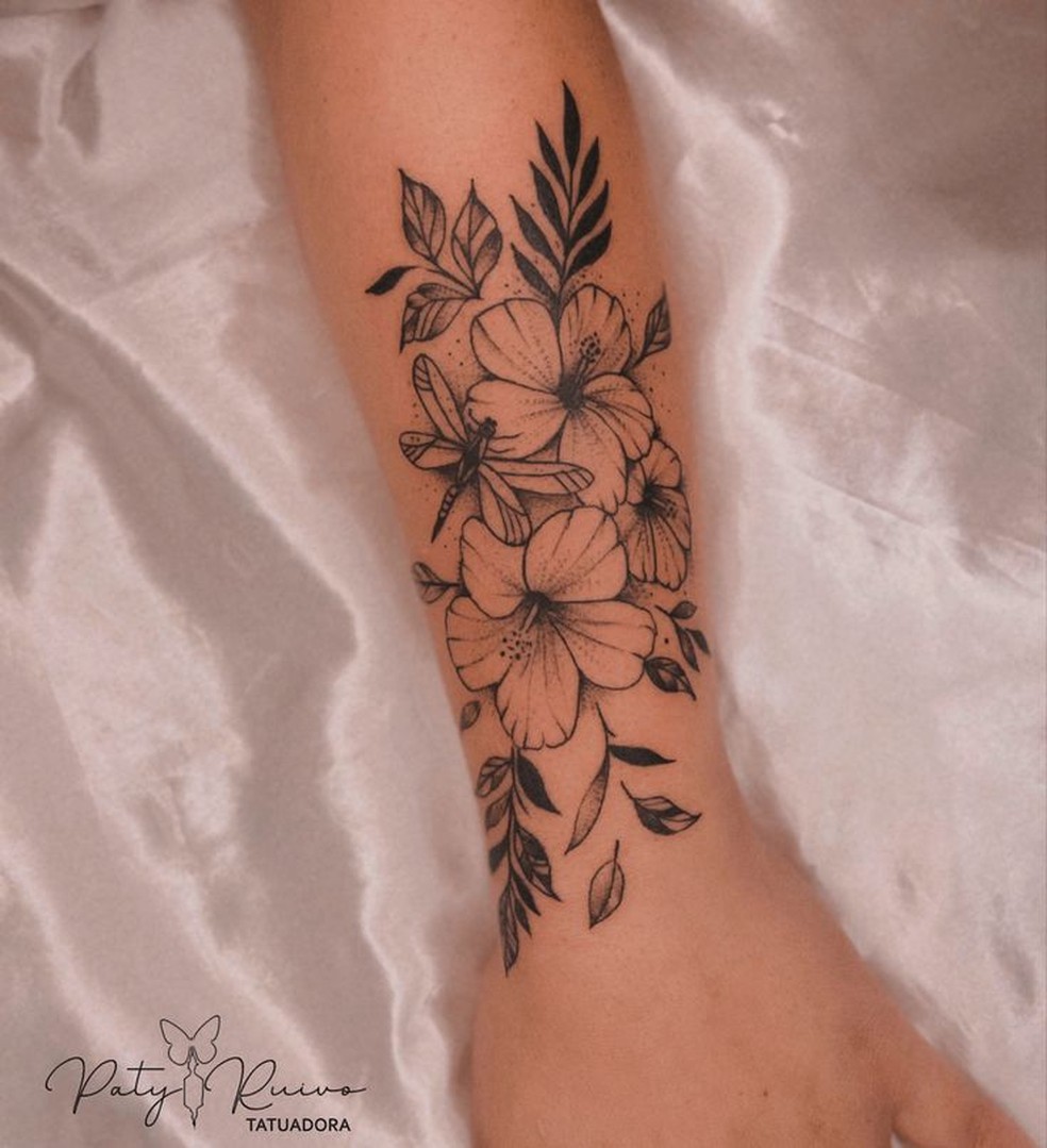 tatuagens grandes braço feminino
