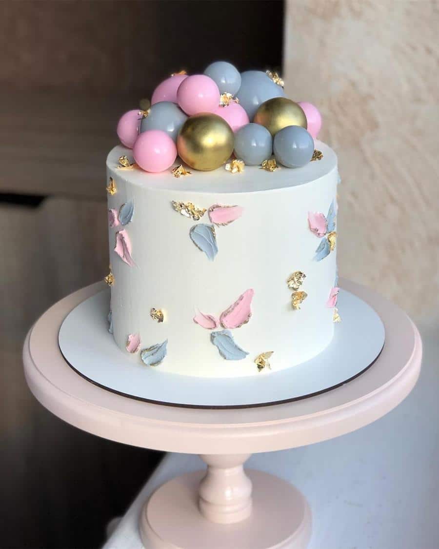 bolo drip cake feminino