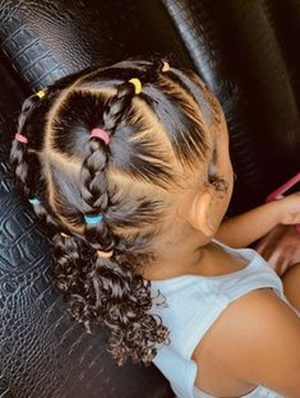penteado infantil para cabelo liso com elástico