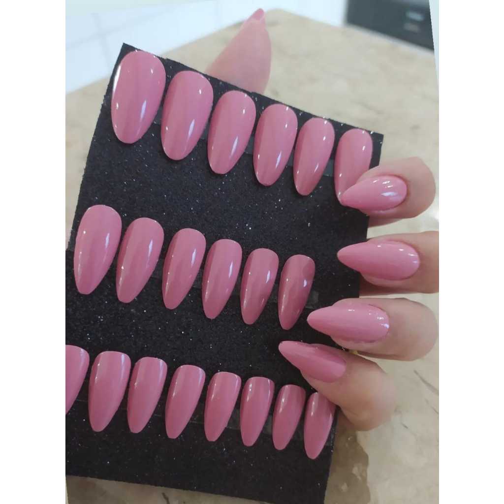 unhas postiças com strass para instagram