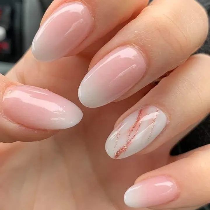 unhas almond minimalistas
