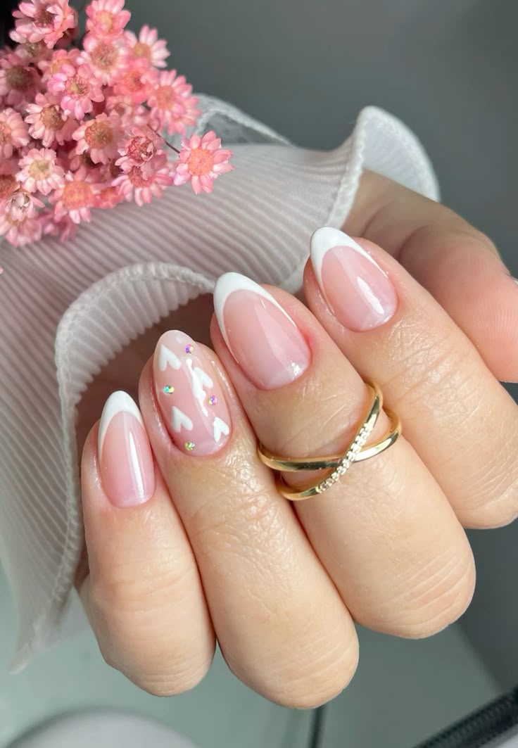 unhas almond elegantes