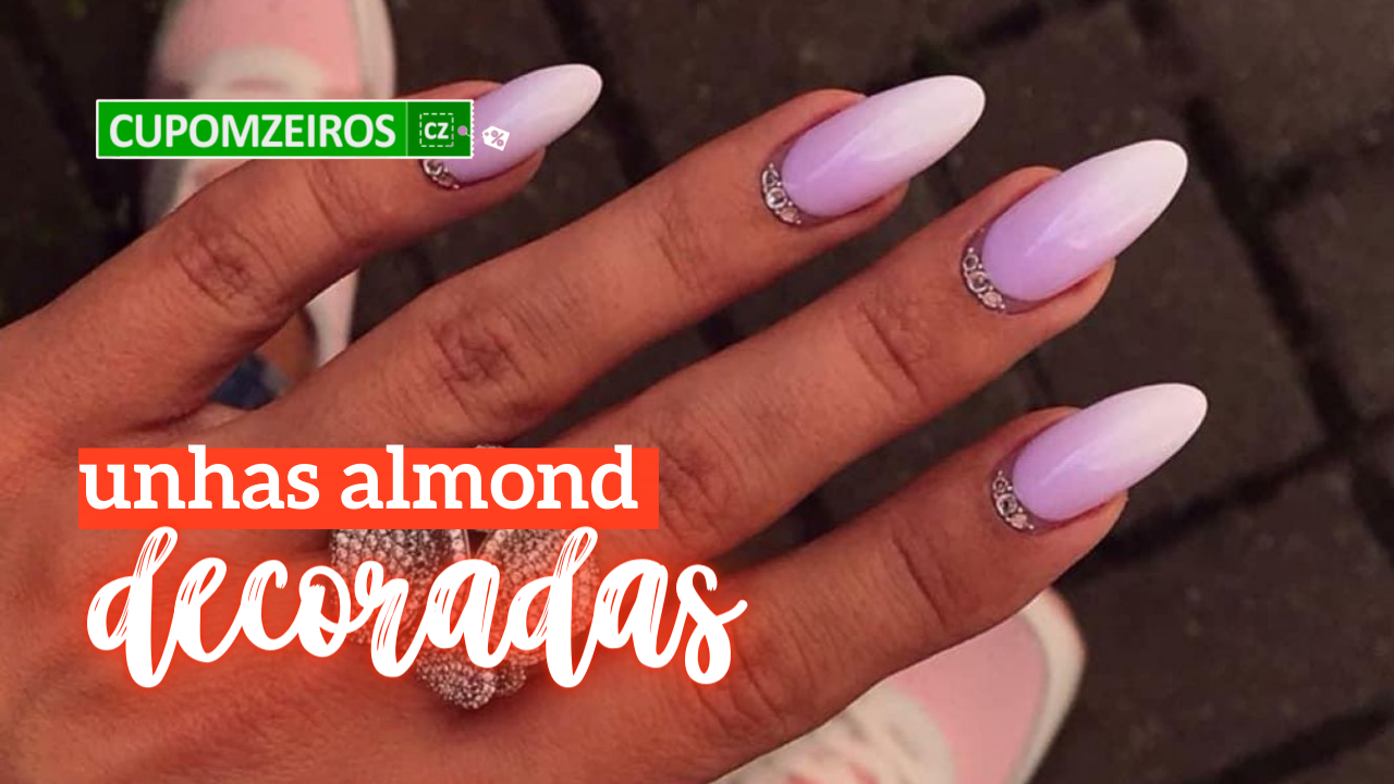 unha amendoada rosa claro glitter