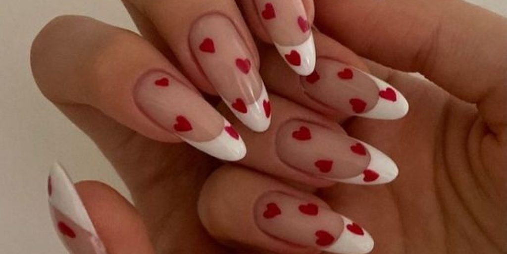 unhas com flores