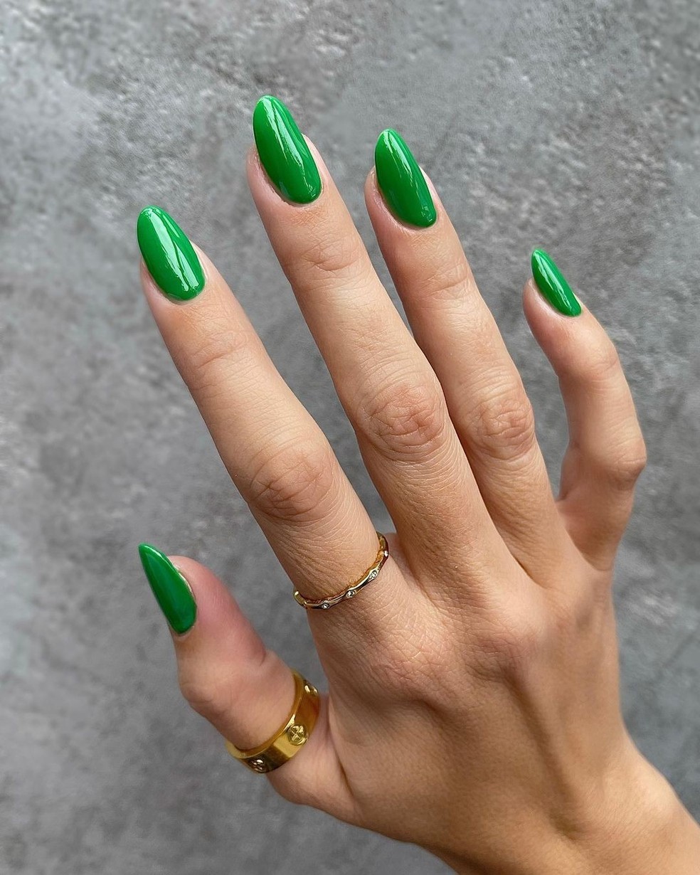 unhas estilosas e coloridas
