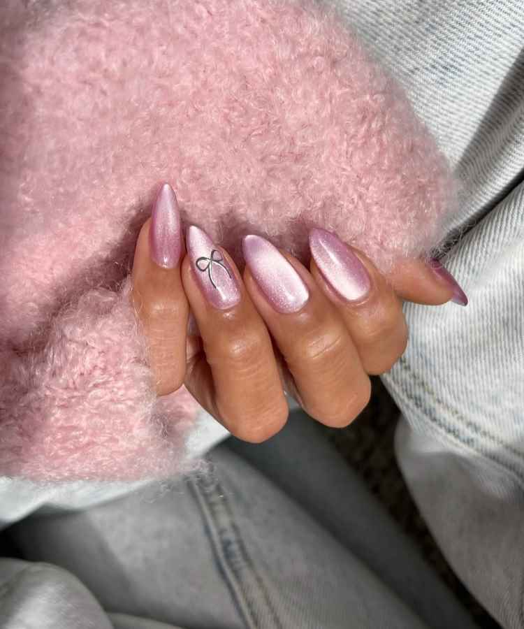 unha de gel rosa seco decorada