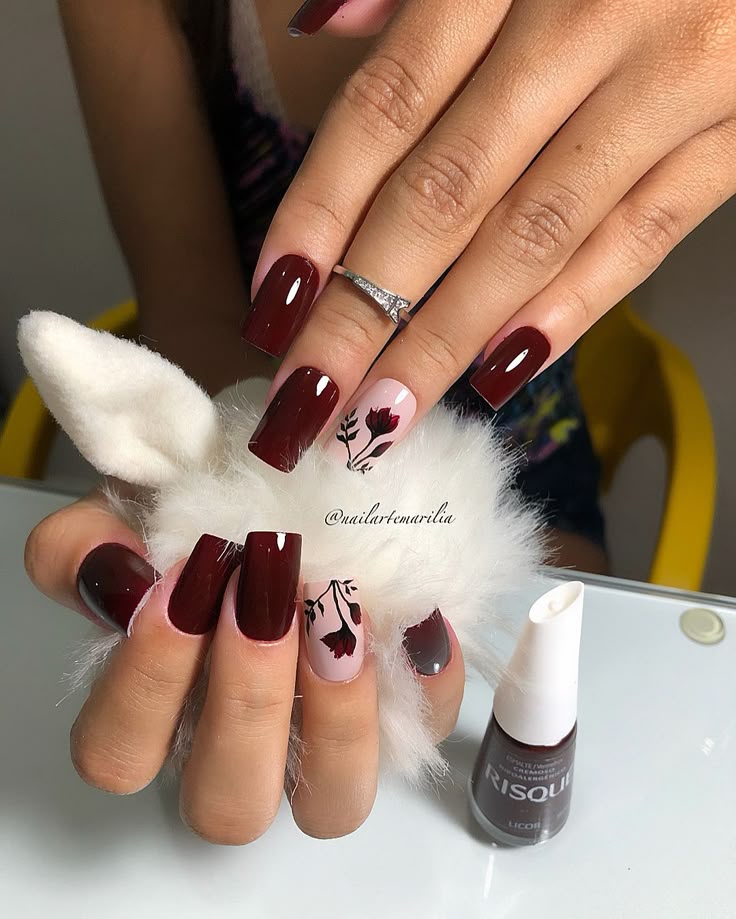 esmalte em gel vinho