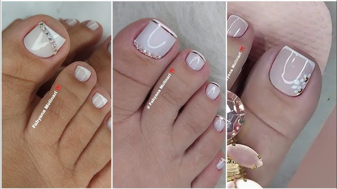 unha do pé com glitter
