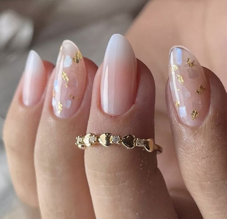 unha de gel clean girl