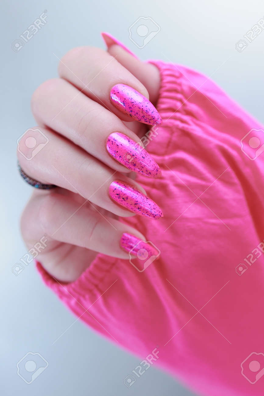 unha pink barata