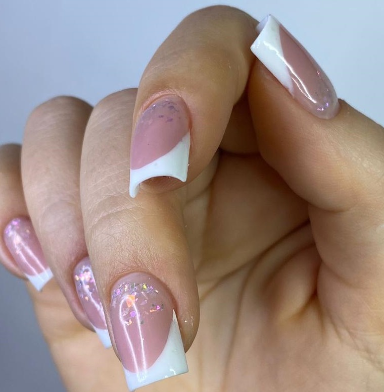 unha quadrada com blindagem de gel