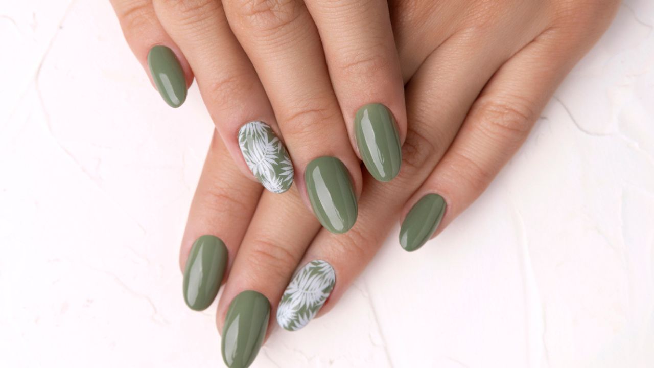 nail art verde 2026