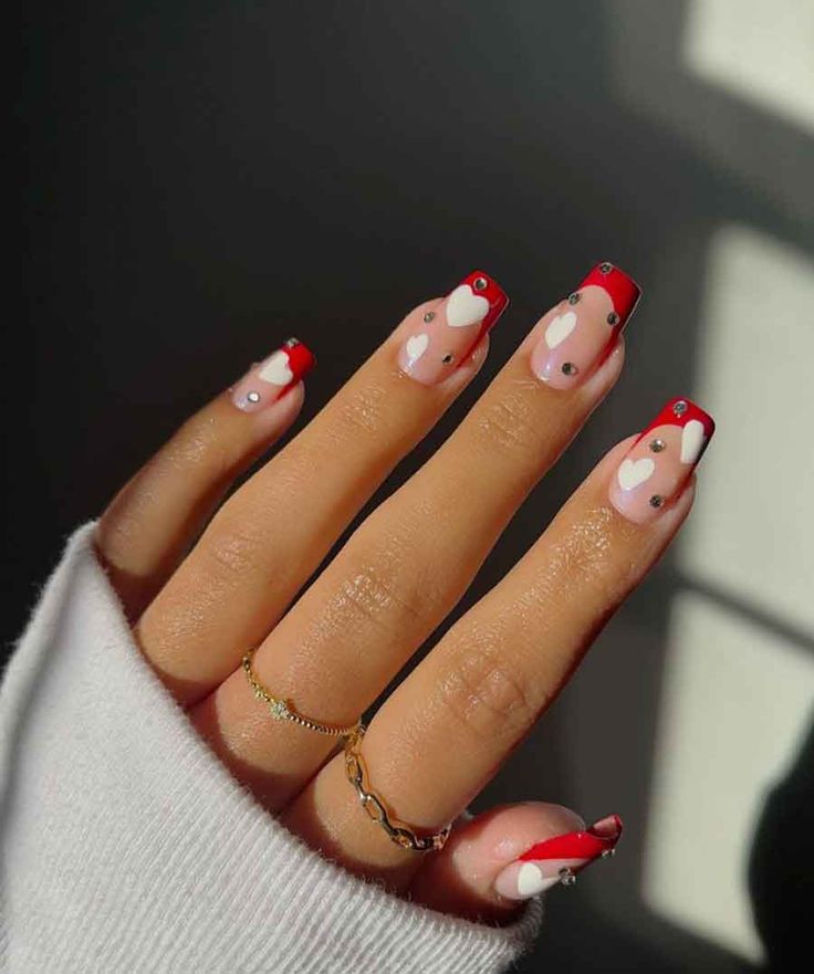 unhas vermelhas com glitter