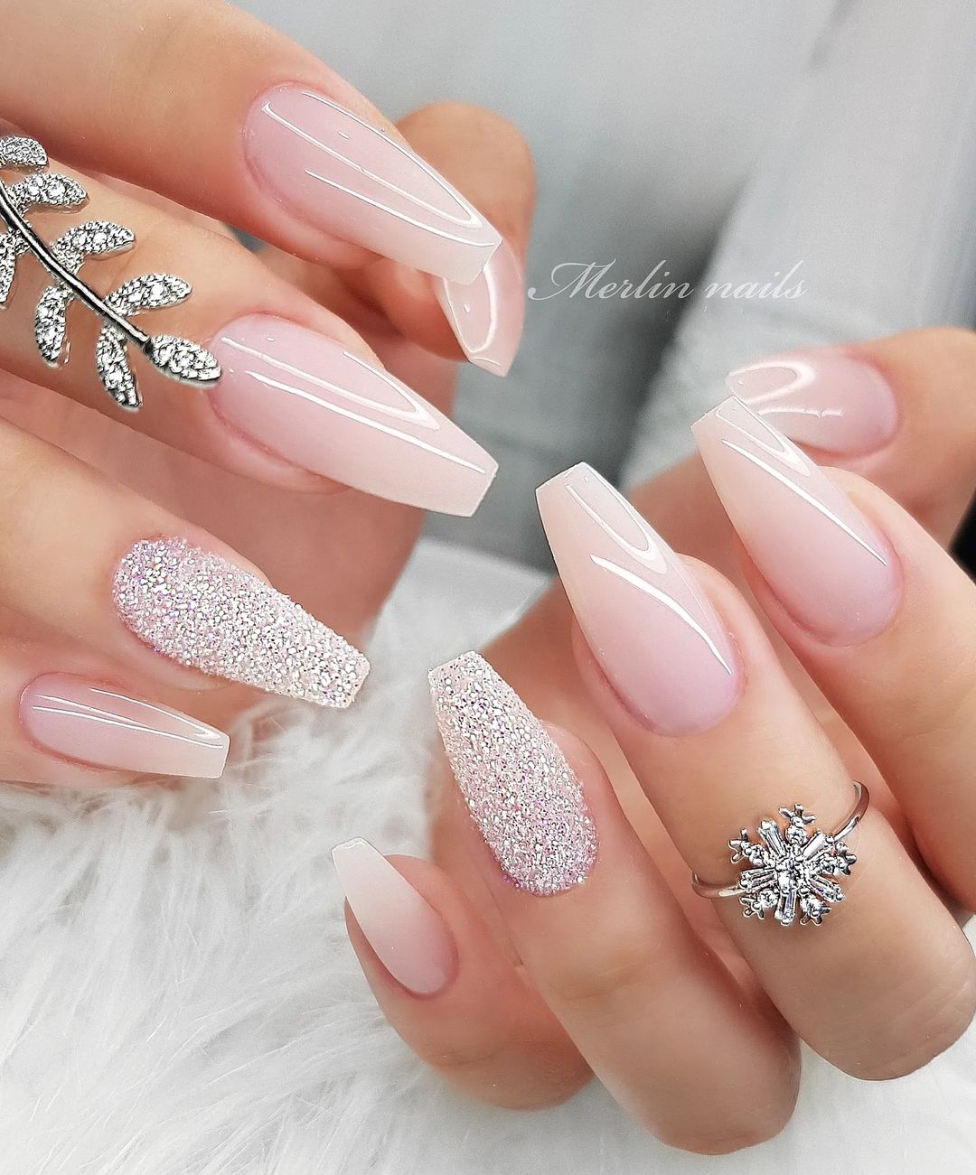 unhas encapsuladas para noivas