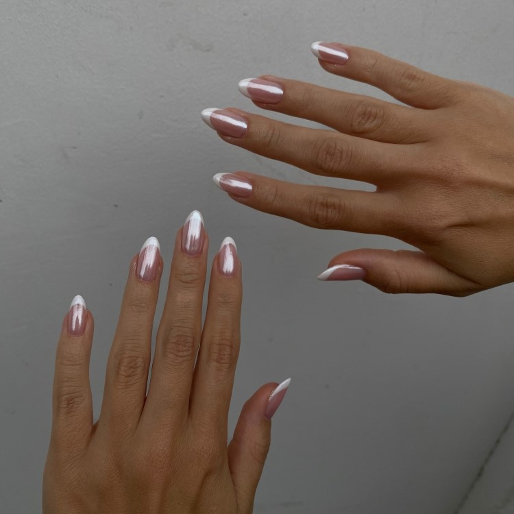 fotos de unhas francesinhas coloridas