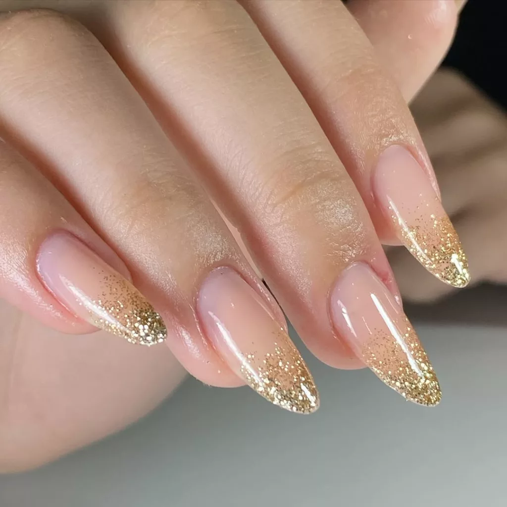 unhas cromadas simples 2026