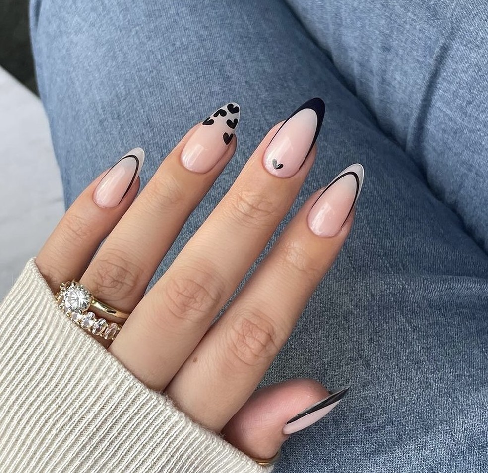 unhas pretas fosco