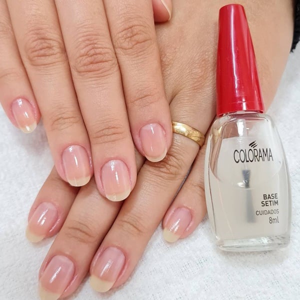 unhas redondas curtas