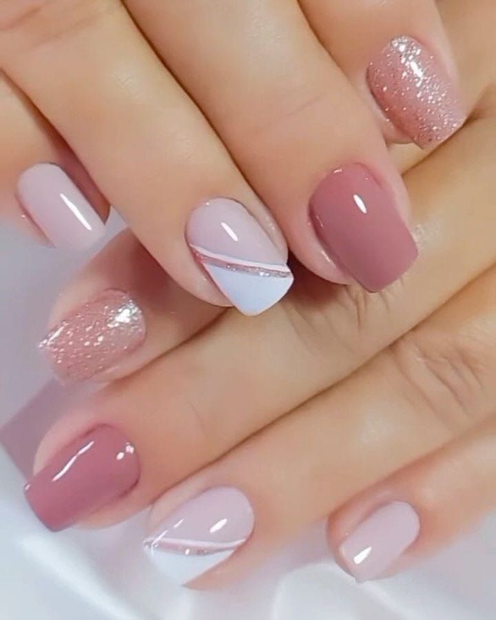 decoração de unhas minimalista