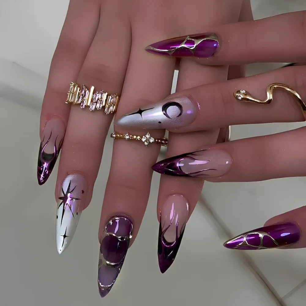 unhas pontudas decoradas simples