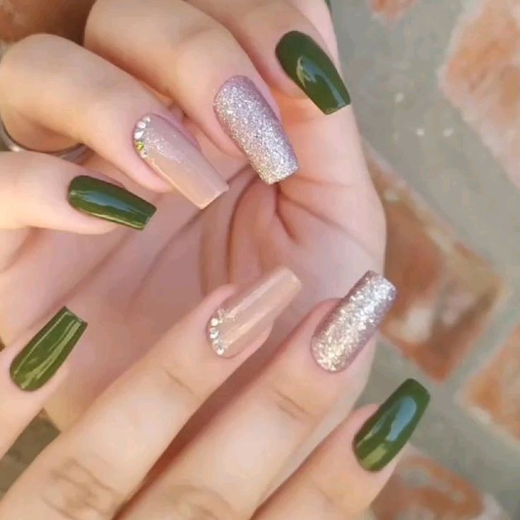 unhas degradê verde
