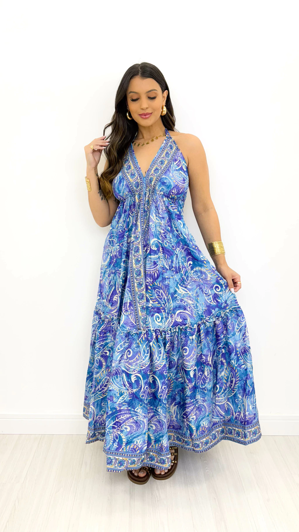 vestido longo de seda frente única