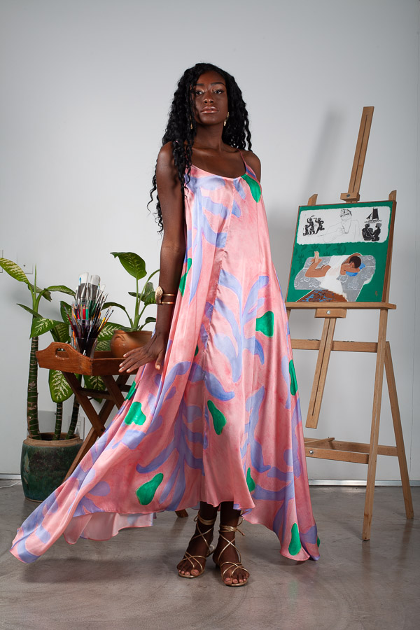 vestido longo de seda plus size