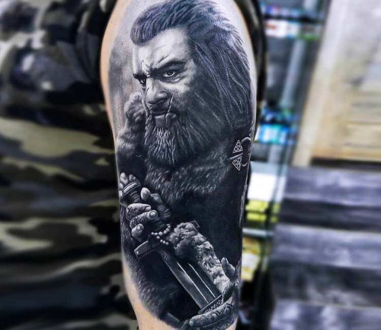 tatuagem peito viking