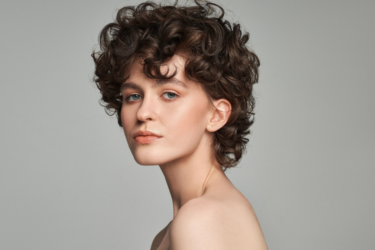 franja curtain bangs wolf cut
